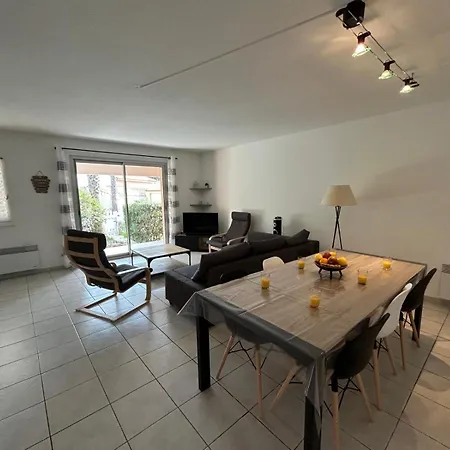 Lyo Pavillon Apartamento